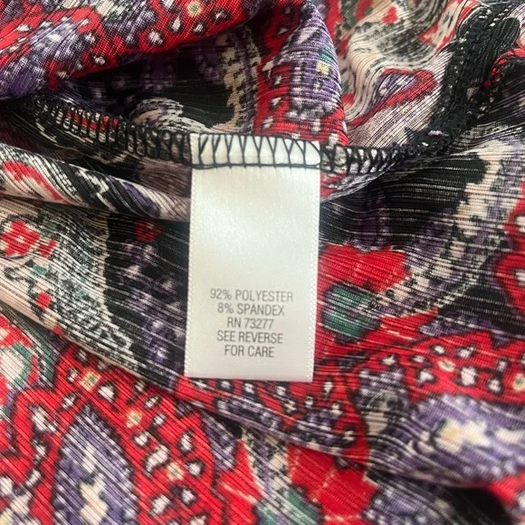 Dana Buchman Elegant Black and Red Patterned Women's Blouse Size 2X - Picture 11 of 16